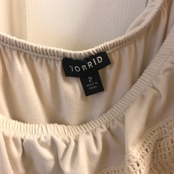 lace hem off the shoulder V Dress - Picture 3 of 4